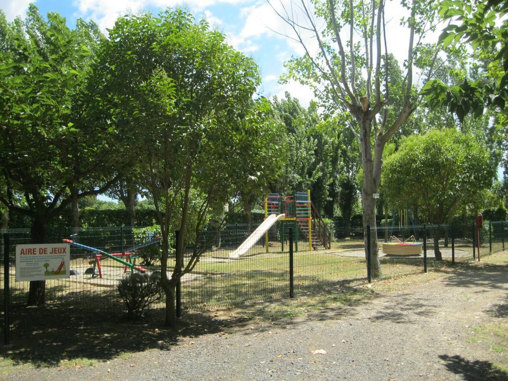 Camping Le Rebau Montblanc Zewnętrze zdjęcie