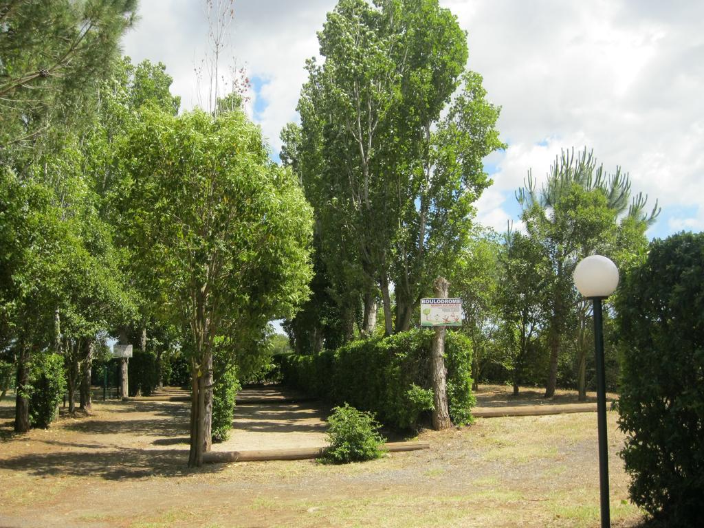 Camping Le Rebau Montblanc Zewnętrze zdjęcie
