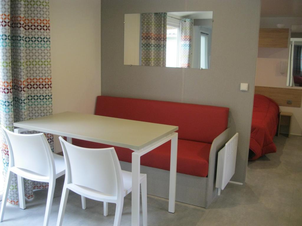 Camping Le Rebau Montblanc Zewnętrze zdjęcie