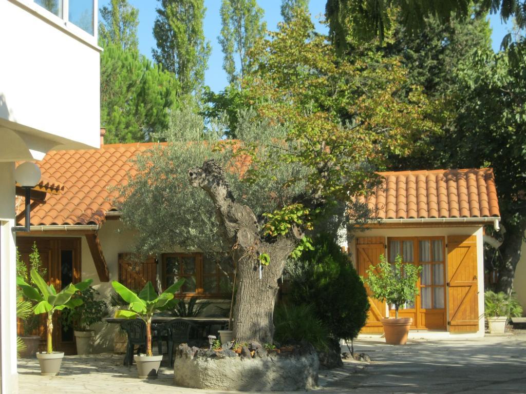 Camping Le Rebau Montblanc Zewnętrze zdjęcie